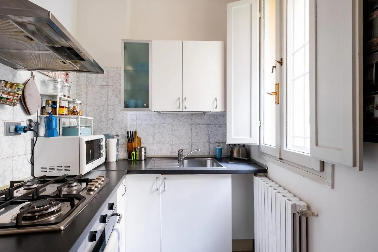 Apartamento Sotto I Portici Di Bolonia 0*,